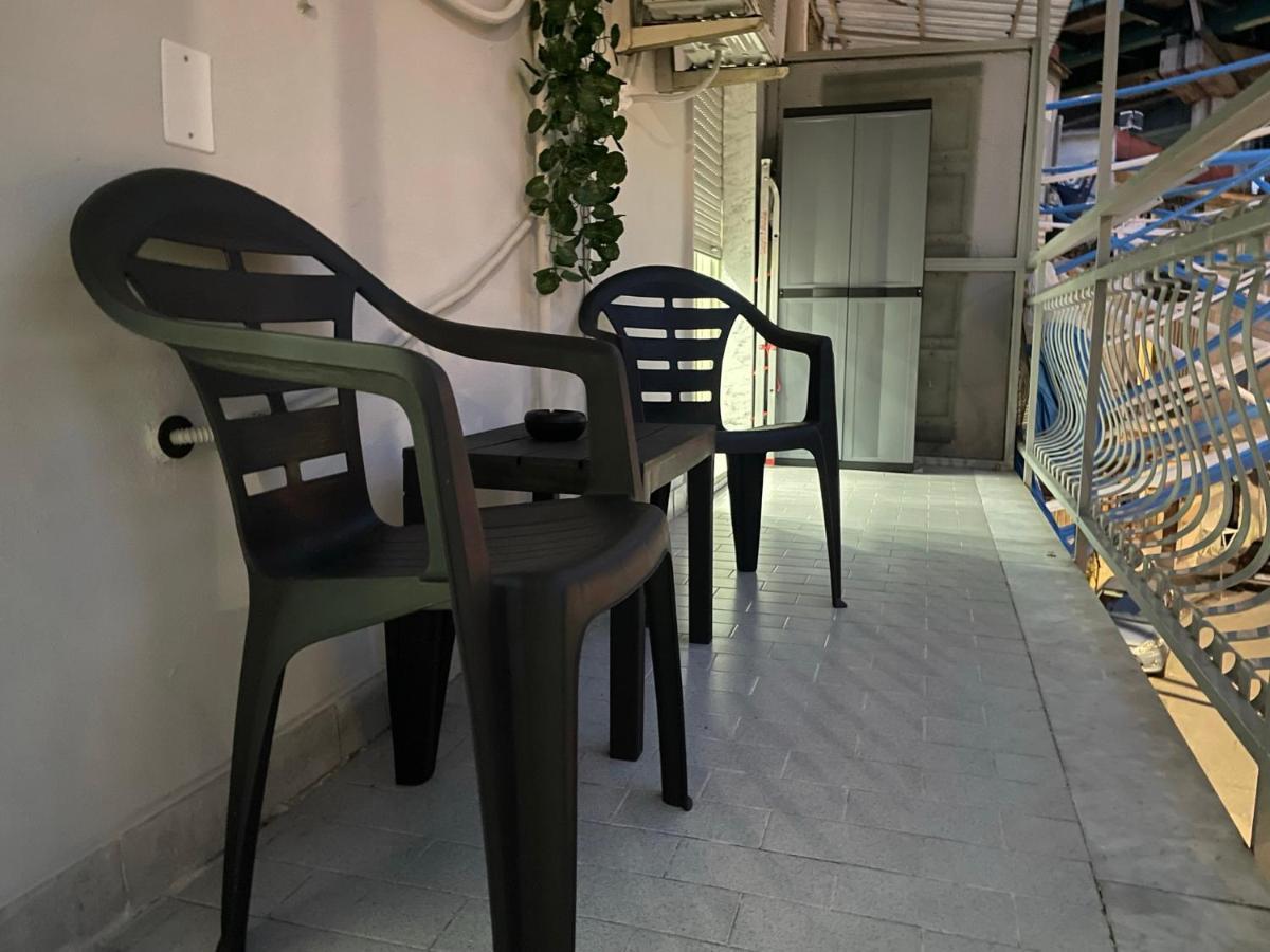 Tutta Nata Storia Apartamento Nápoles Exterior foto